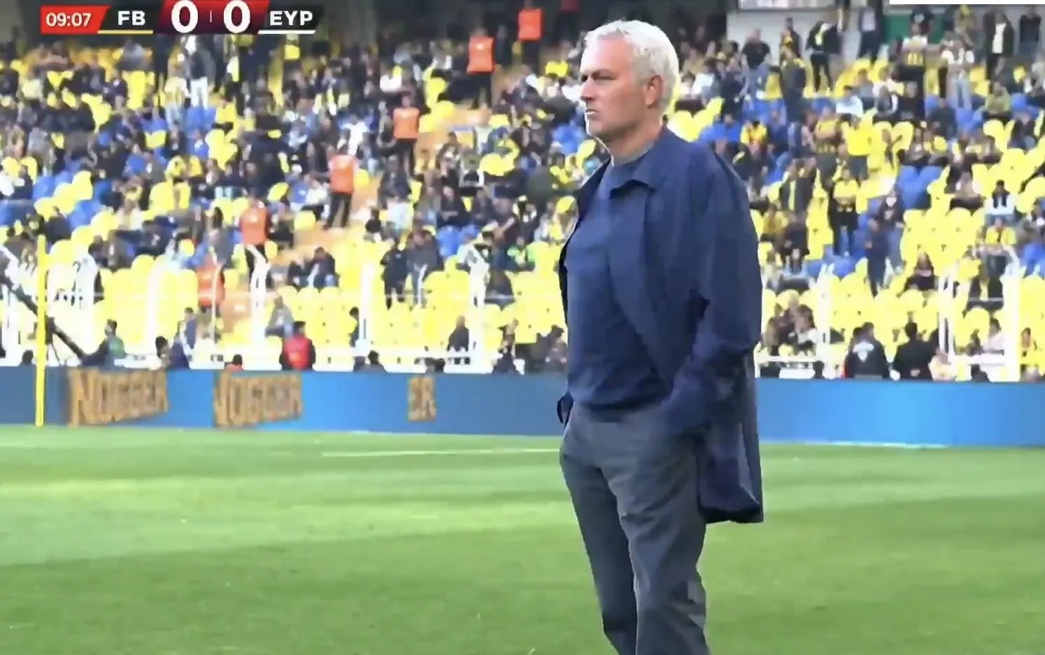 关于费德勒迎来二十赛季出色发挥，巴塞罗那观众热烈欢呼！全场沸腾不已的信息-kaiyun